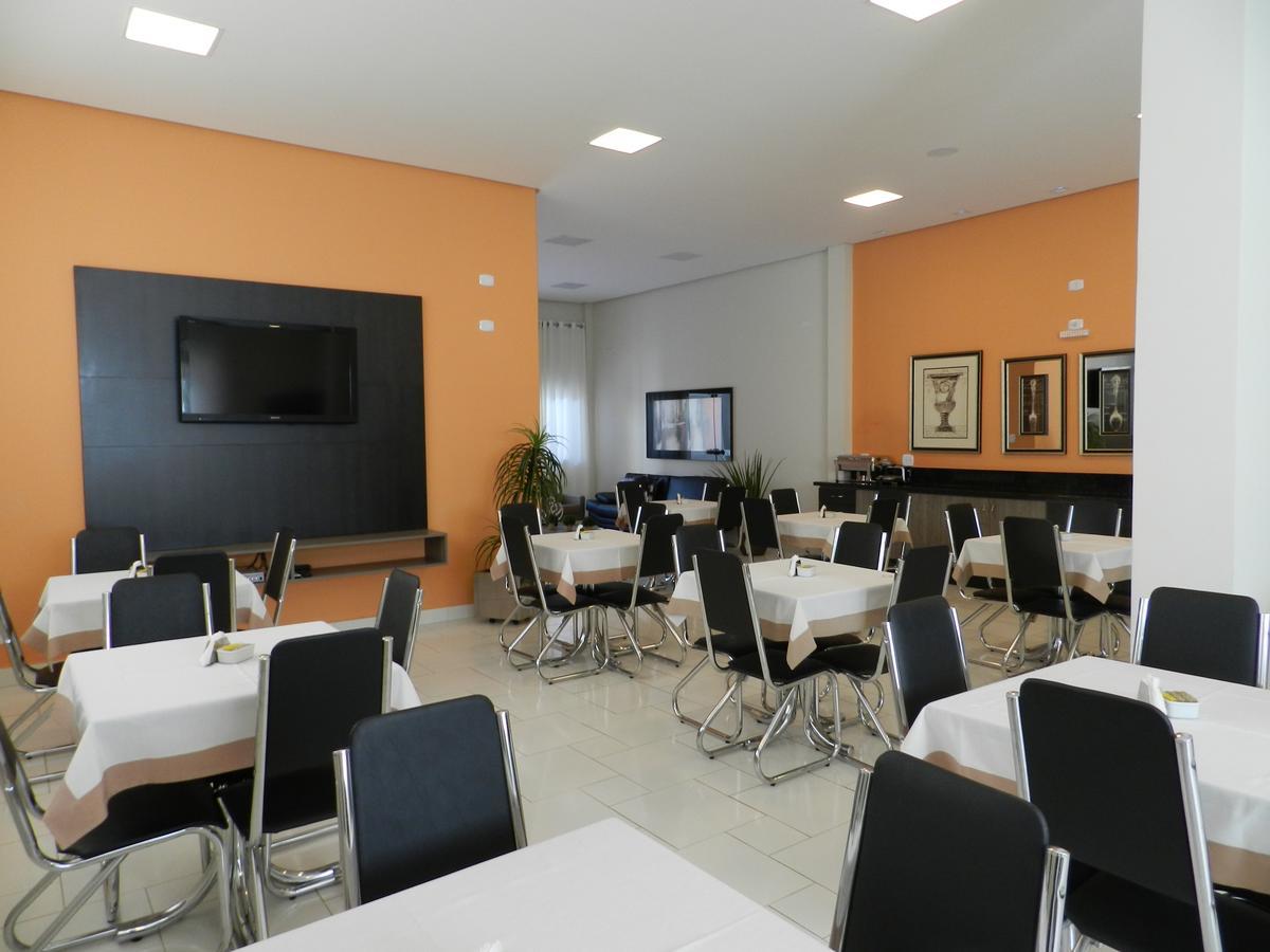 Terraco Hotel Três Pontas Buitenkant foto