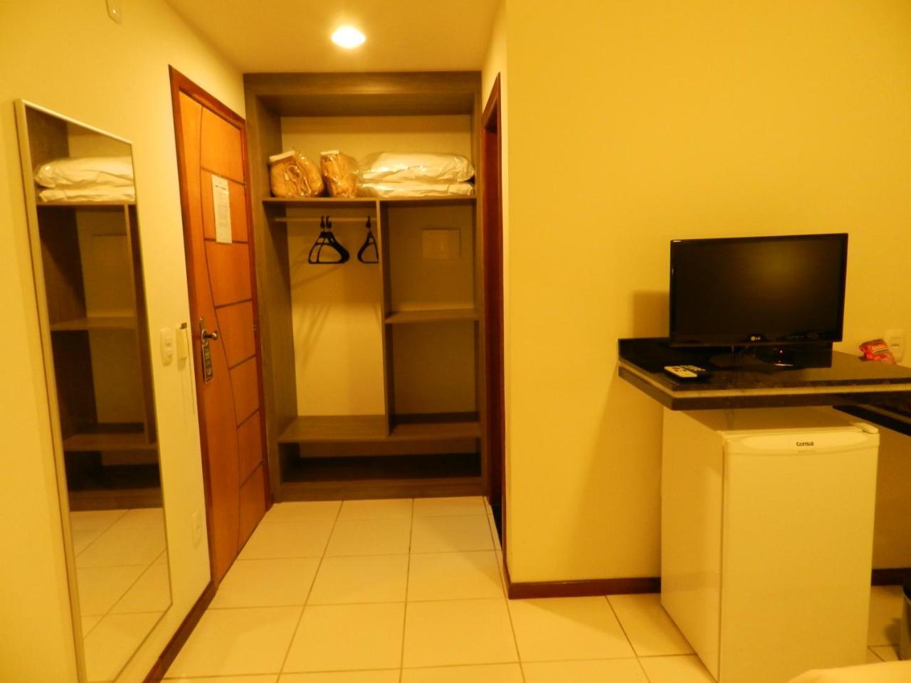 Terraco Hotel Três Pontas Buitenkant foto