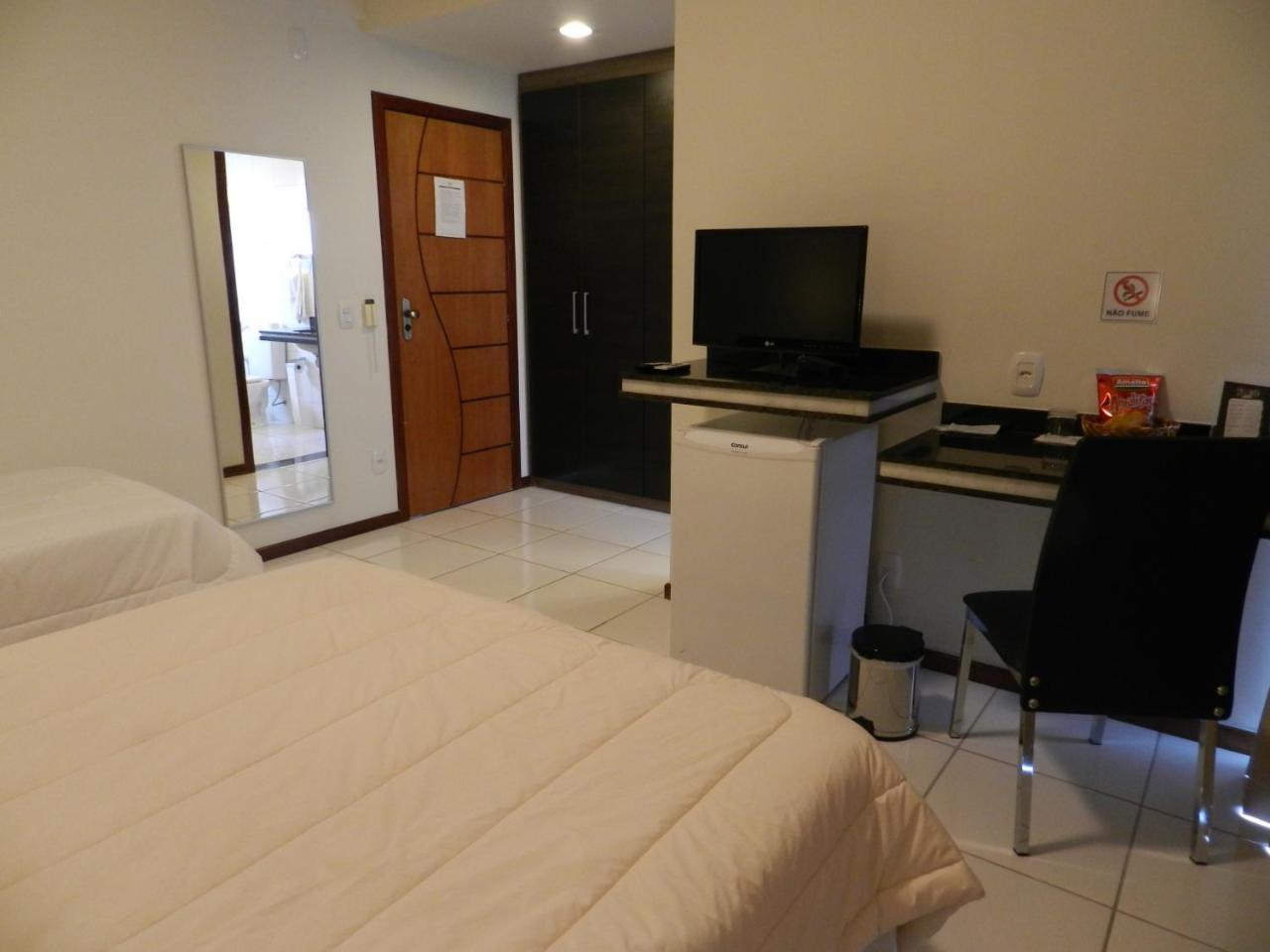 Terraco Hotel Três Pontas Buitenkant foto